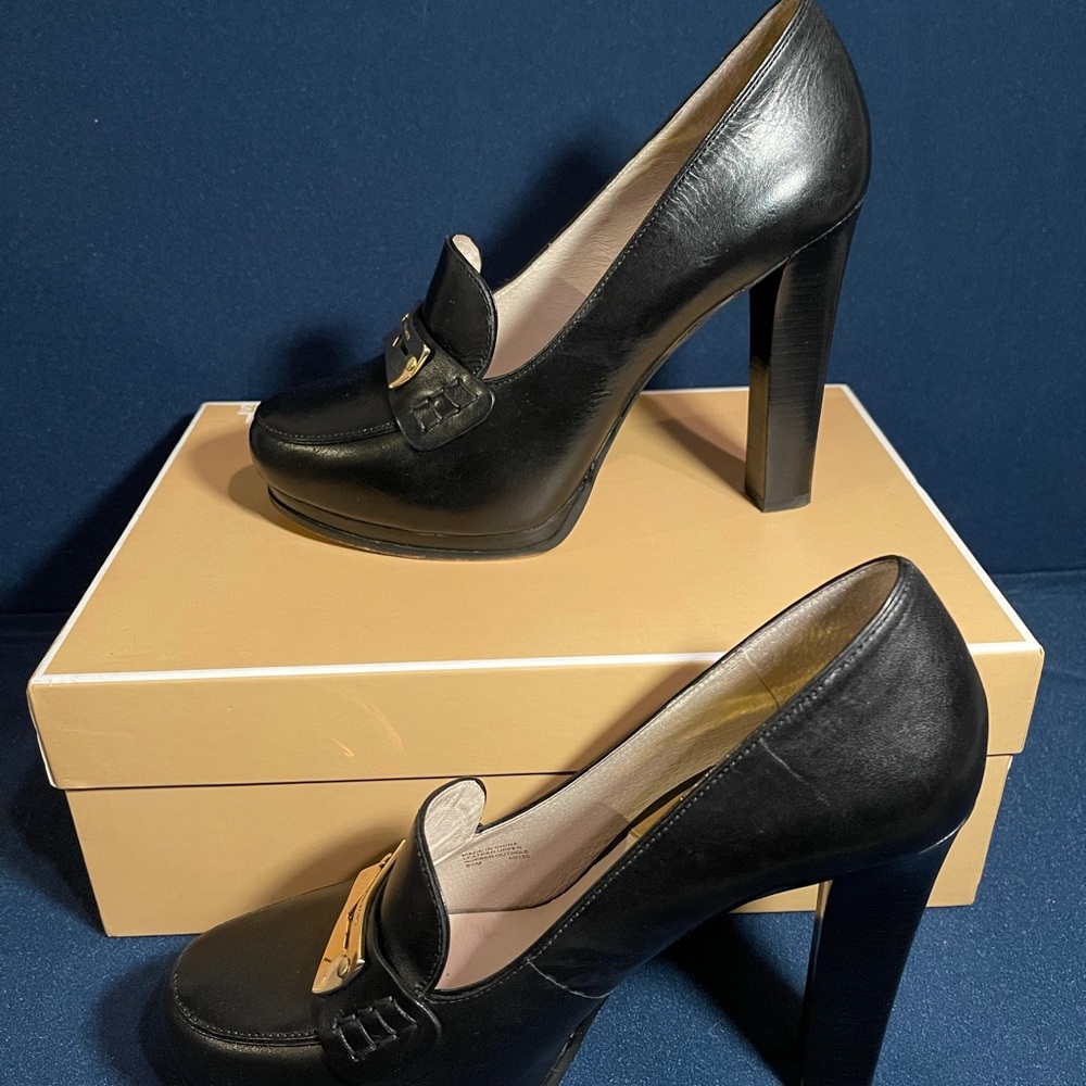 MICHAEL KORS Tierlyn Platform Leather Pumps